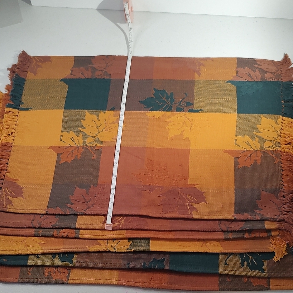 Vintage Orange and Green Plaid Table Linens - Picture 5 of 10